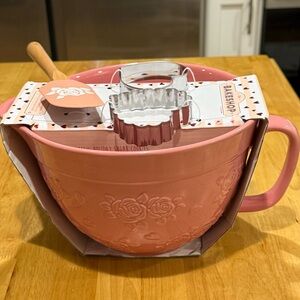 Bakeshop pink roses mixing bowl set with Spatula and Heart Cookie Cutters New
